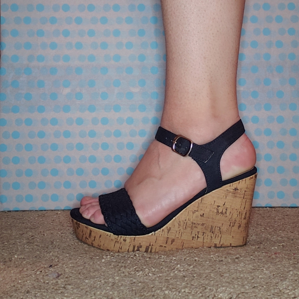 Jellypop Mozart Black Wedge Sandals